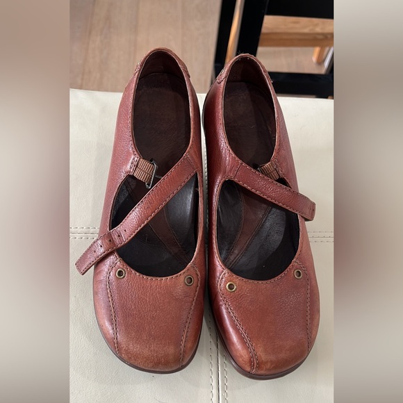 Dansko wedge shoes - Picture 2 of 2